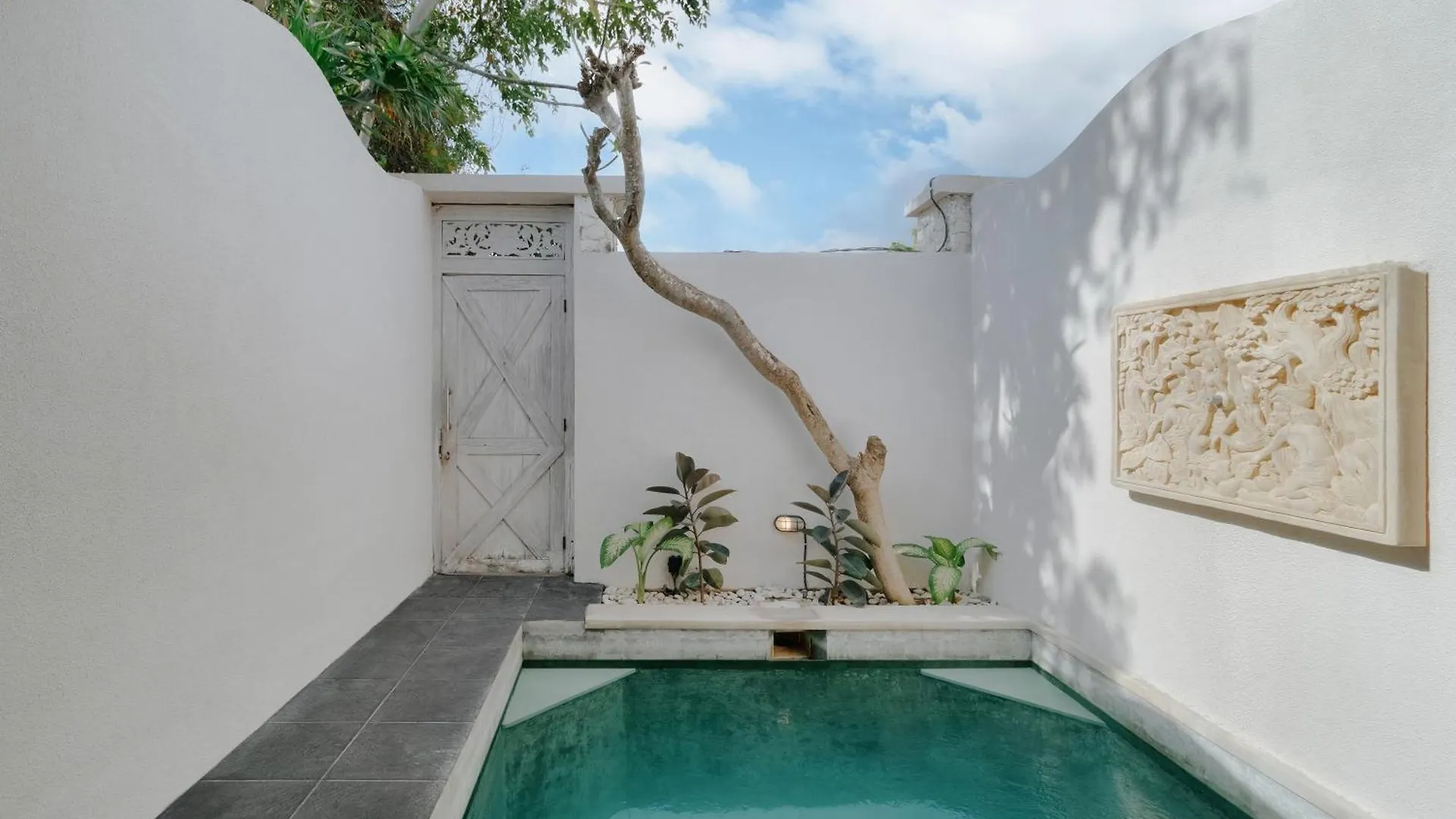 Villa Nakula Suites Legian  Legian (Bali)