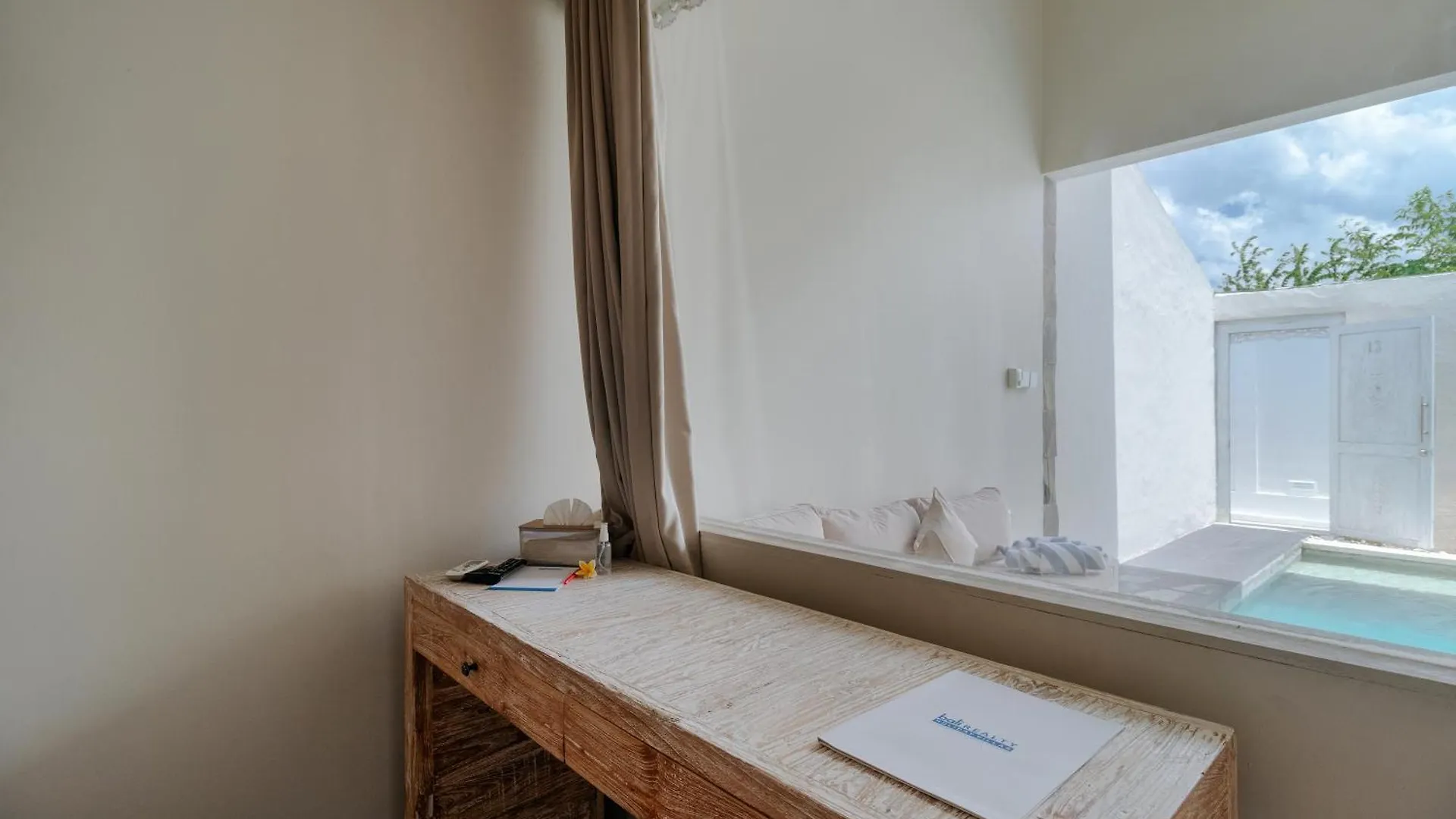 Villa Nakula Suites Legian