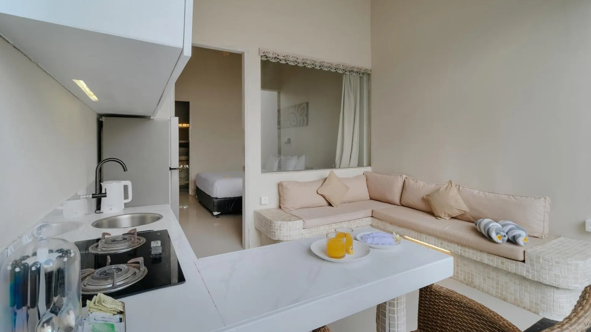 Villa Nakula Suites Legian  Hotel