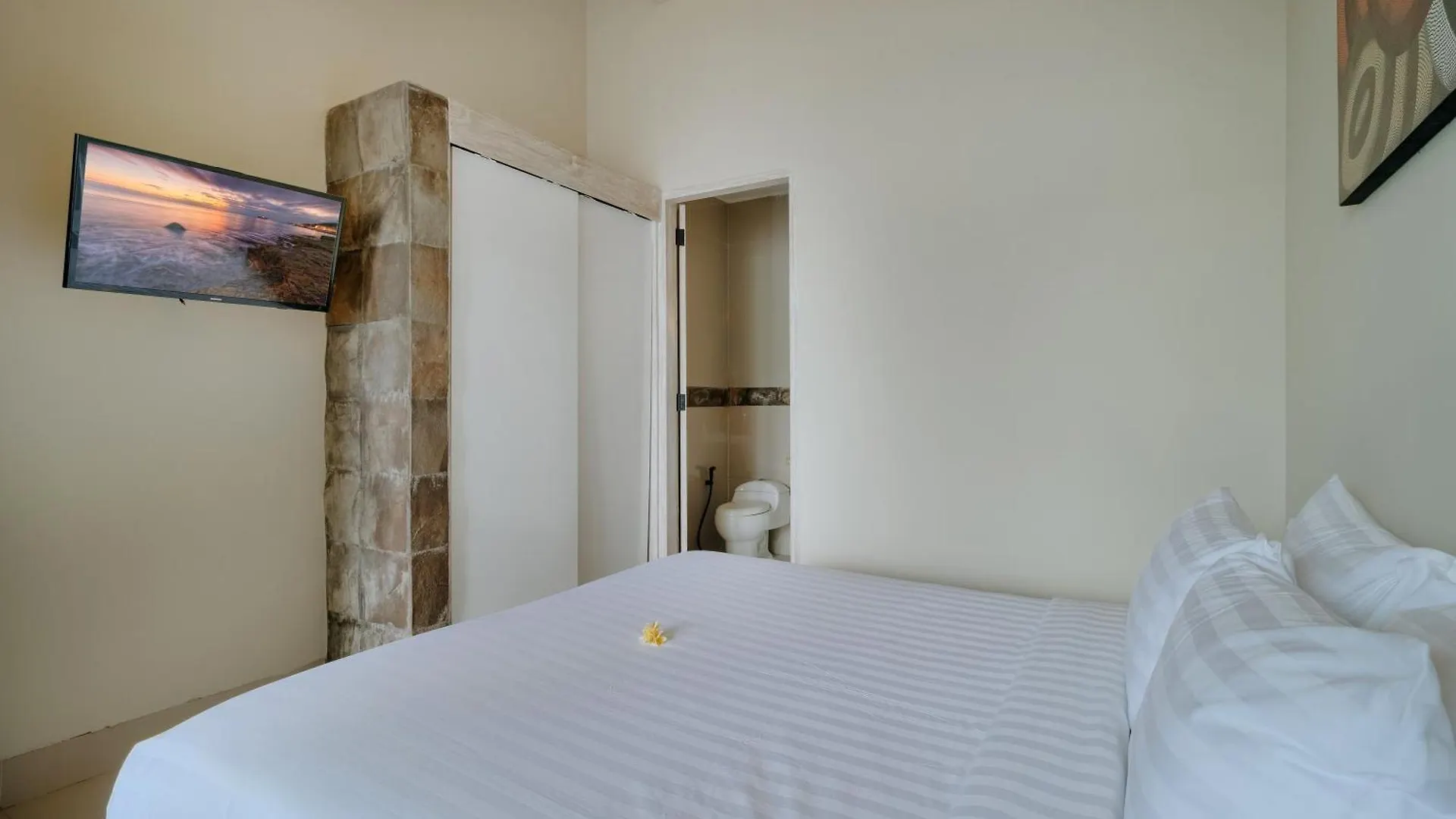 Villa Nakula Suites Legian  0*, Legian (Bali)
