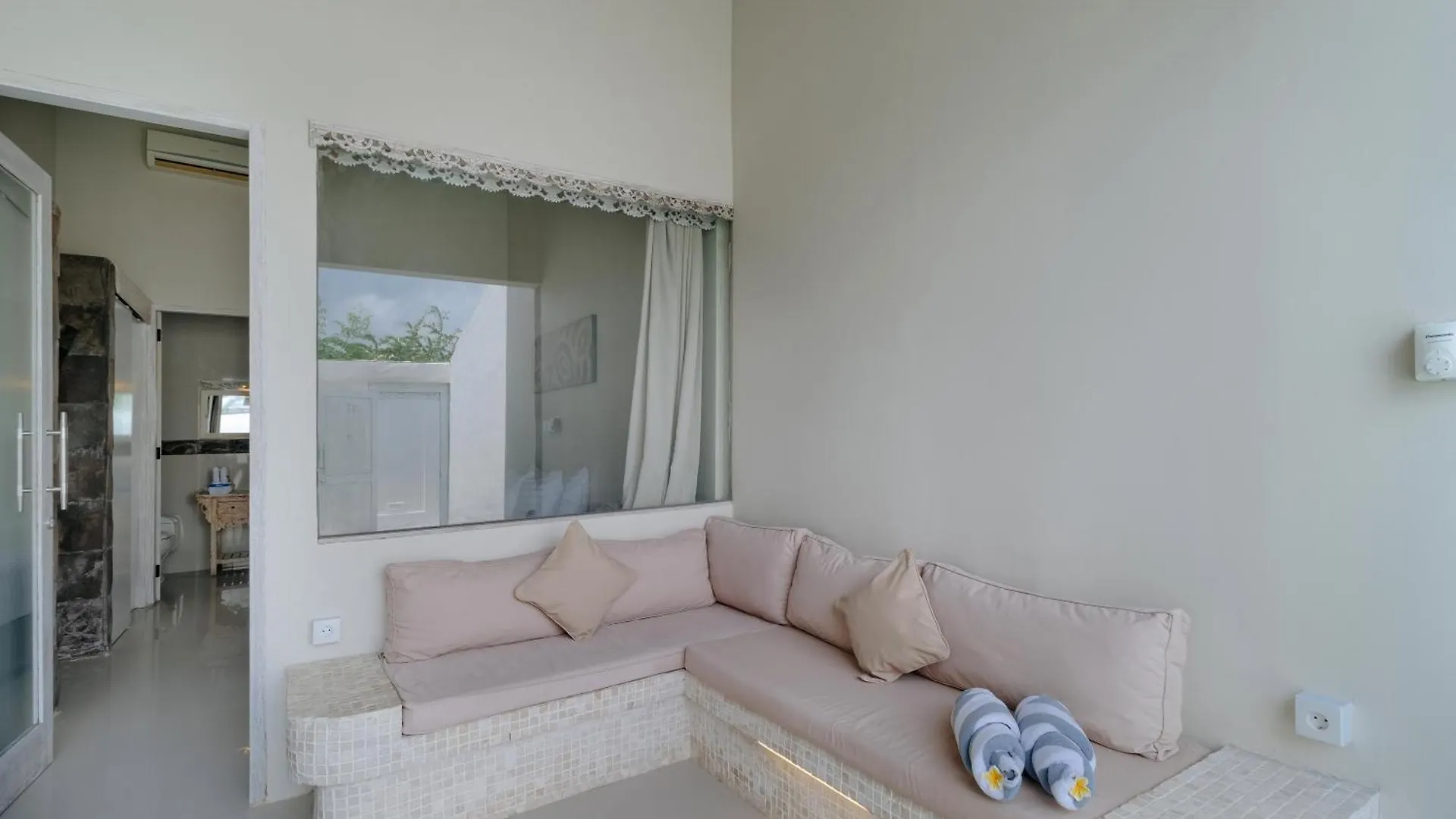 Villa Nakula Suites Legian  0*, Legian (Bali) Indonesia